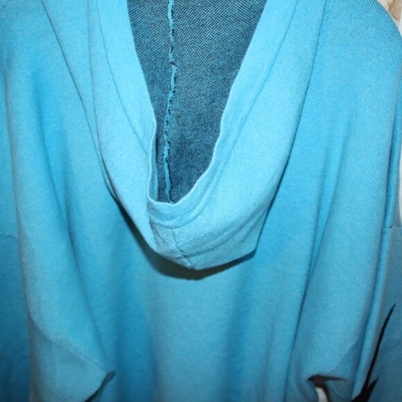 NWT Torrid LOVESICK skull hoodie sweater 5X (28W) FUN !! - Picture 8 of 9